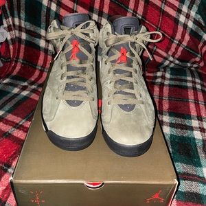 Jordan 6 Travis Scott Olive green